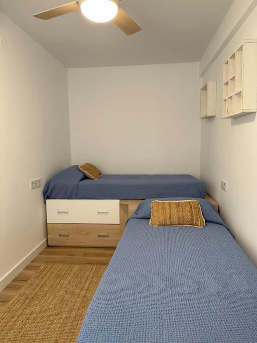 Apartamento A 20 M De Playa Almeria Bagian luar foto
